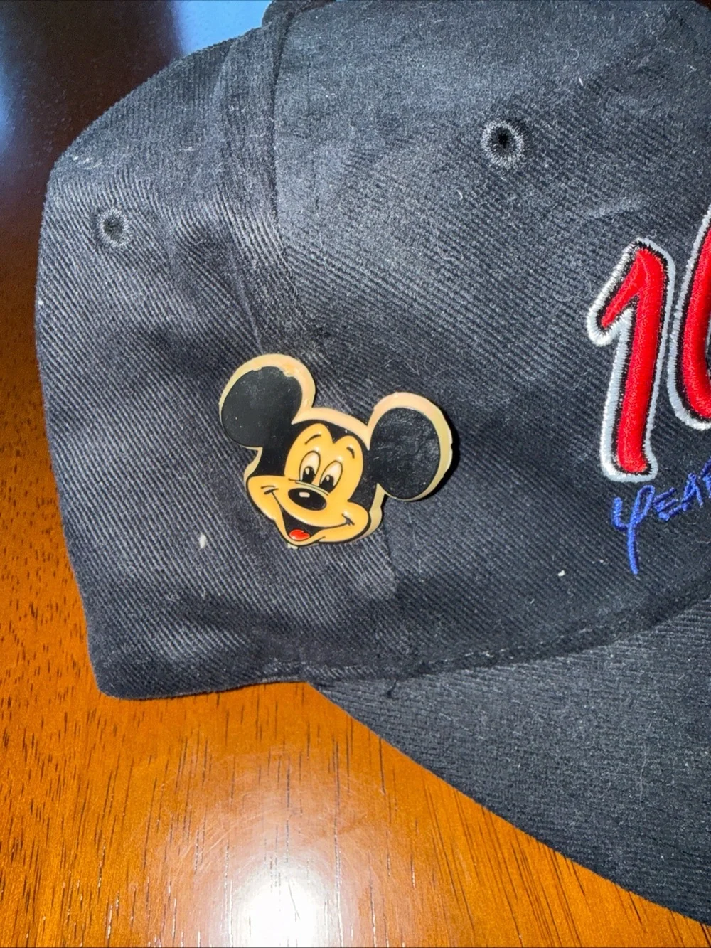 Walt Disney 100 Years Of Magic Cap Hat Mickey w 2 pins